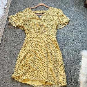 YELLOW SUMMER DRESS!